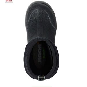 BOGS Black Youth Boots Size 2